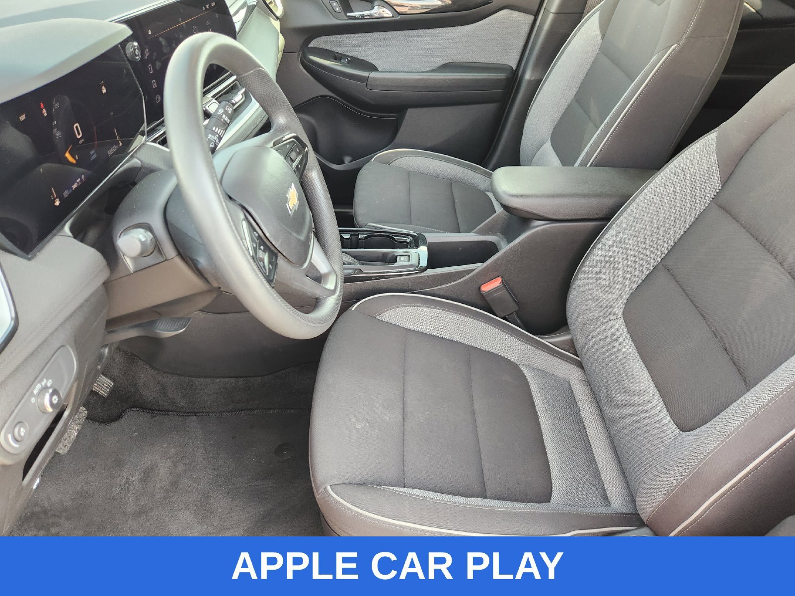 Used 2024 Chevrolet TrailBlazer LT AWD/4WD image 16