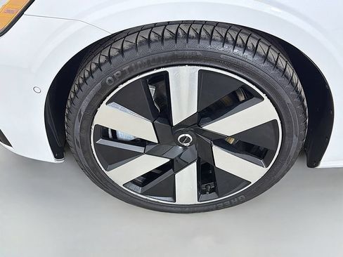 Used 2024 Volvo S60 T8 Plus w/ Climate Package AWD/4WD image 22