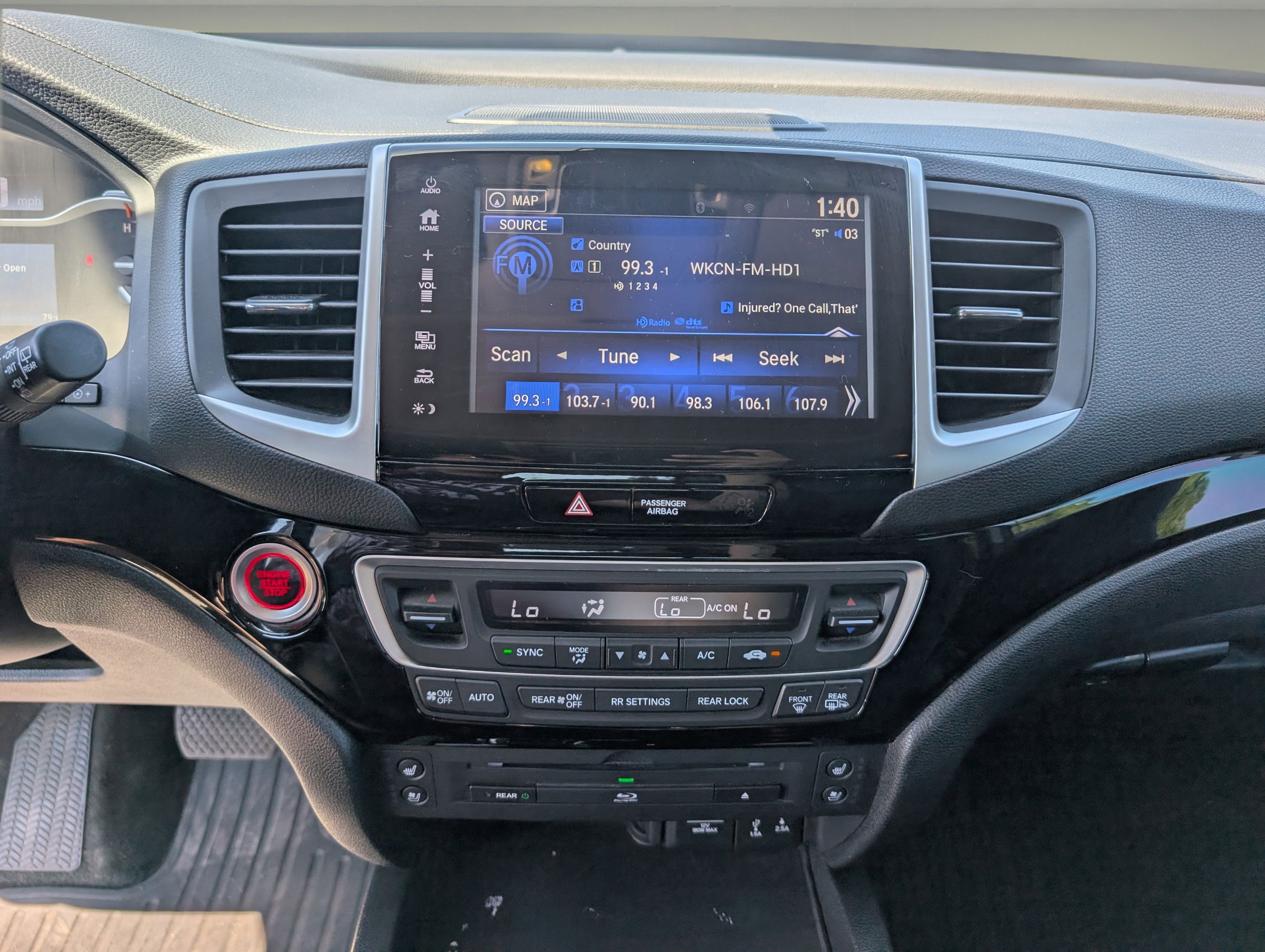 Used 2017 Honda Pilot Elite image 15