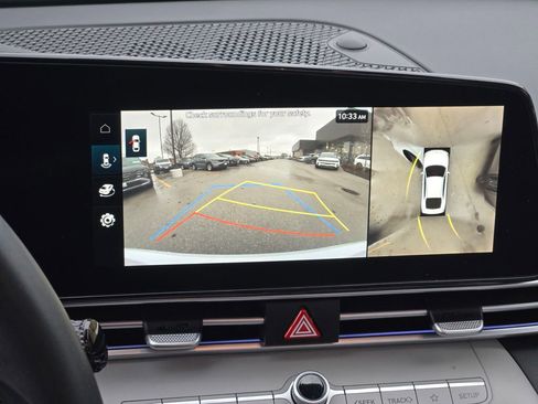 Certified 2024 Hyundai Elantra Limited image 31