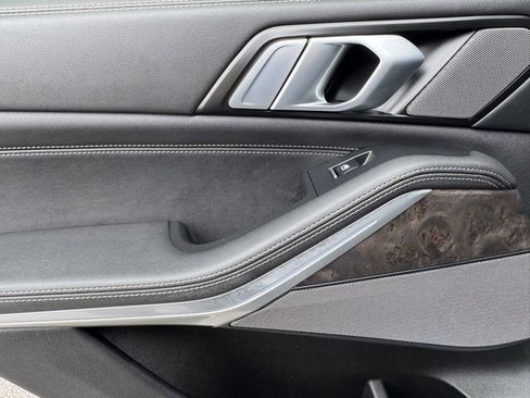 Used 2025 BMW X5 xDrive40i w/ Climate Comfort Package image 20