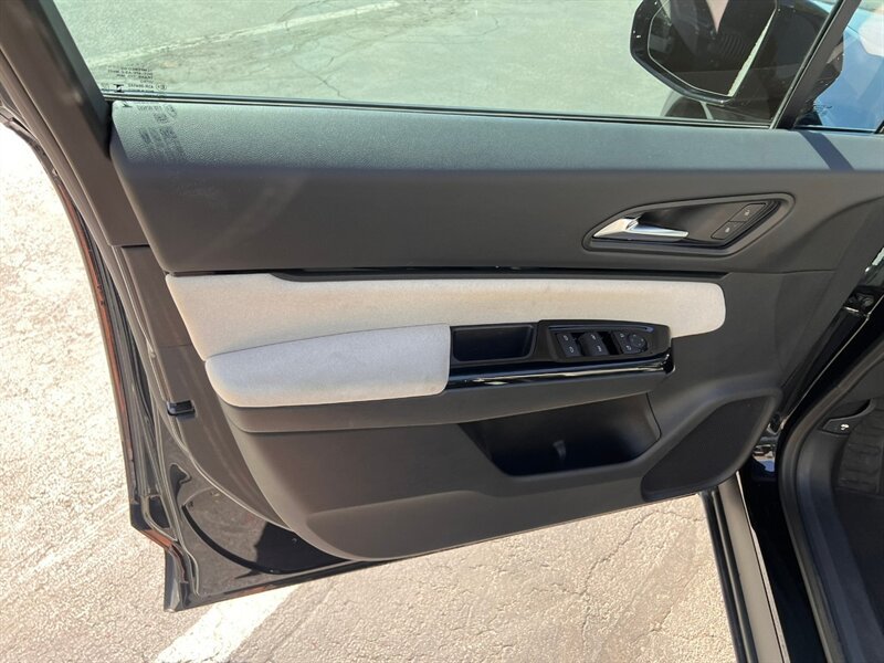 Used 2025 Honda Prologue Eco image 16