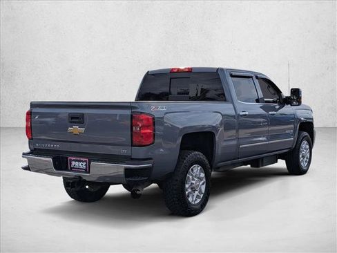 Used 2015 Chevrolet Silverado 3500 LTZ image 5