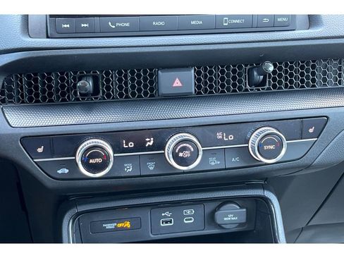 Certified 2023 Honda CR-V EX image 28