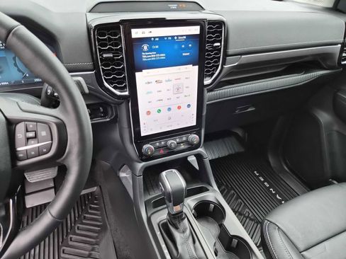 Used 2025 Ford Ranger Lariat w/ Advanced Towing Package image 22