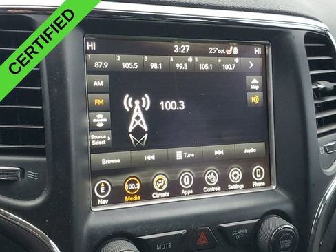 Used 2018 Jeep Grand Cherokee Altitude image 20