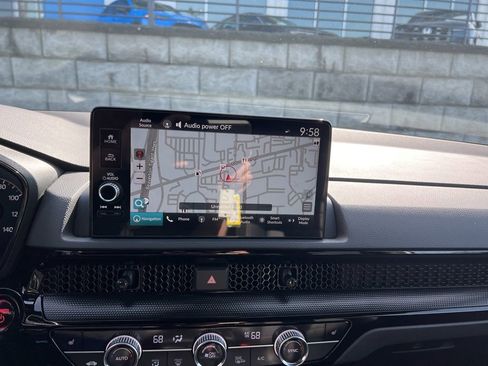 Used 2023 Honda CR-V Sport Touring image 9