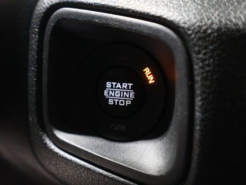 Certified 2024 Jeep Wrangler Willys image 30