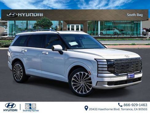 New 2026 Hyundai Palisade Calligraphy FWD image 1