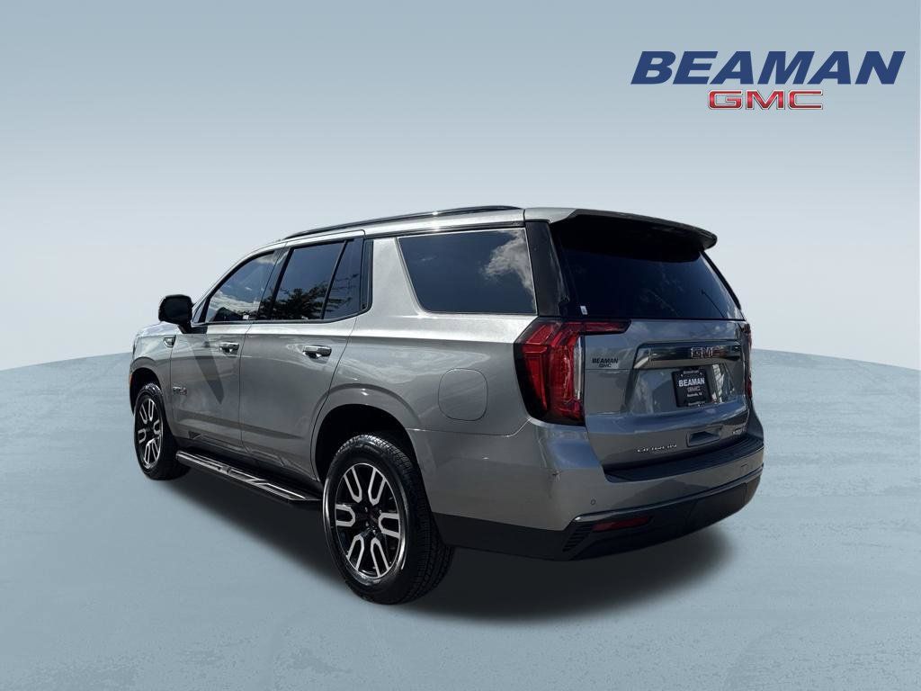 Used 2023 GMC Yukon AT4 w/ Technology Package AWD/4WD image 5