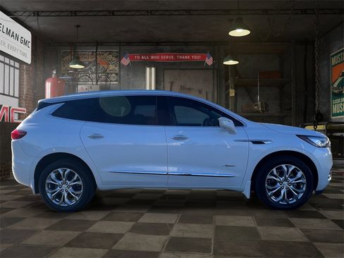 Used 2021 Buick Enclave Avenir w/ Avenir Technology Package image 8