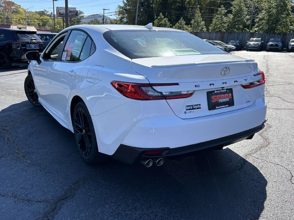 New 2027 Toyota Camry SE FWD image 5