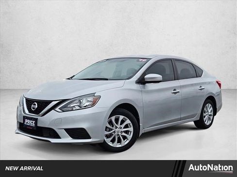 Used 2019 Nissan Sentra SV image 1