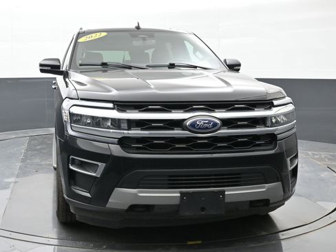 Used 2022 Ford Expedition Max Limited image 2