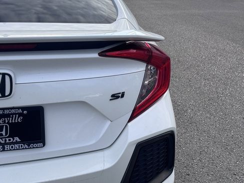 Used 2018 Honda Civic Si image 8