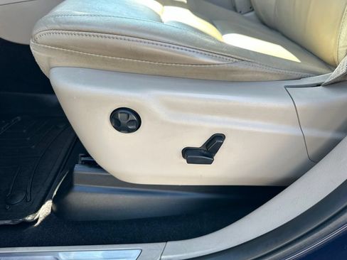 Used 2017 Jeep Grand Cherokee Limited AWD/4WD image 13