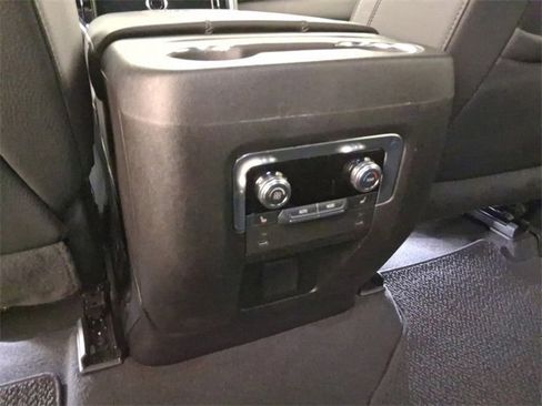 Certified 2025 GMC Yukon Denali image 19