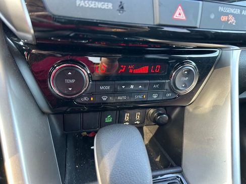 Used 2022 Mitsubishi Eclipse Cross SE AWD/4WD image 25