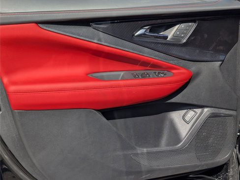 New 2025 Chevrolet Blazer EV RS image 15