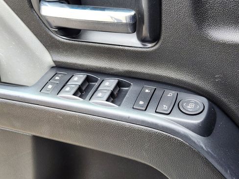 Used 2019 Chevrolet Silverado 2500 W/T image 27