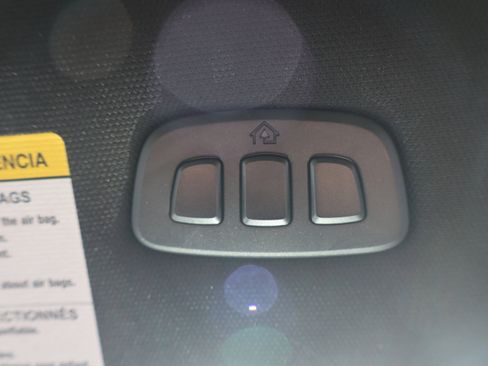 Used 2025 Ford Explorer ST-Line image 28