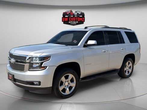 Used 2015 Chevrolet Tahoe LT RWD image 3