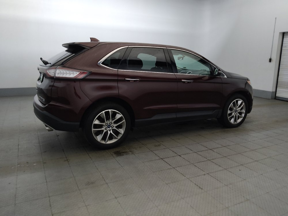 Used 2018 Ford Edge Titanium w/ Equipment Group 301A AWD/4WD image 10