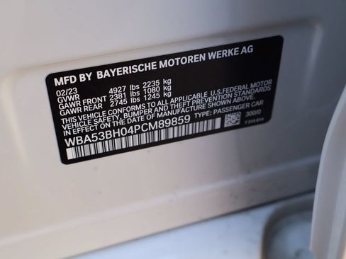 Used 2023 BMW 530i w/ Premium Package RWD image 29