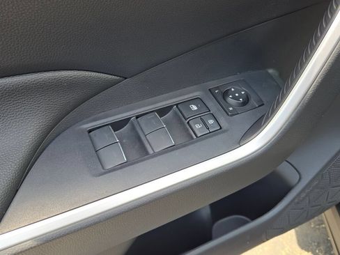 Used 2025 Toyota RAV4 SE AWD/4WD image 26