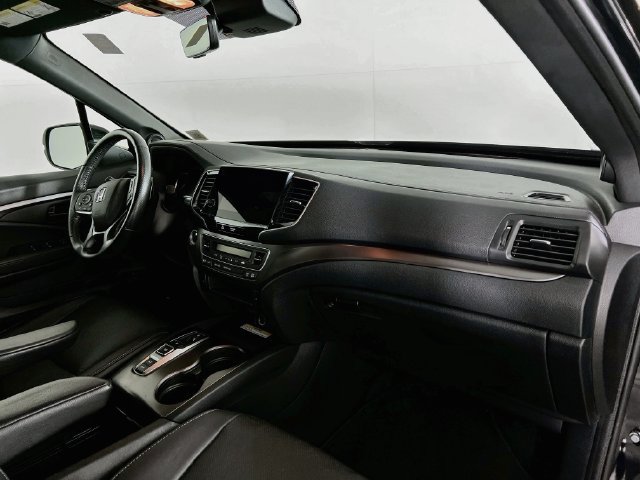 Used 2023 Honda Passport EX-L image 30