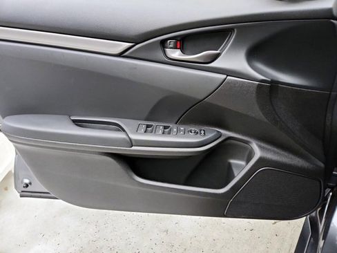 Used 2021 Honda Civic Sport image 8