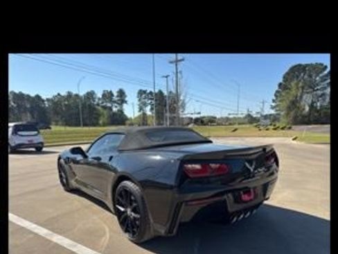 Used 2014 Chevrolet Corvette Z51 w/ 3LT Preferred Equipment Group image 5