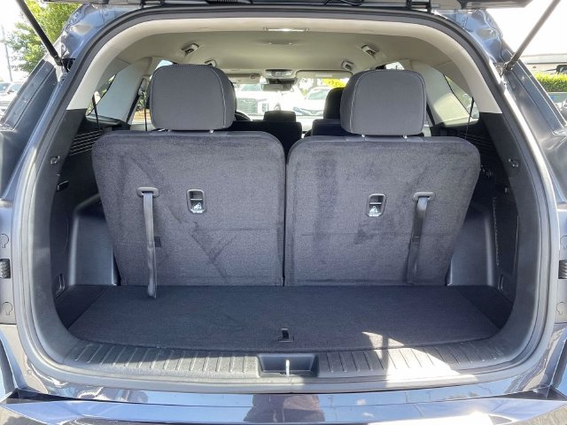 Certified 2026 Kia Sorento LX FWD image 9