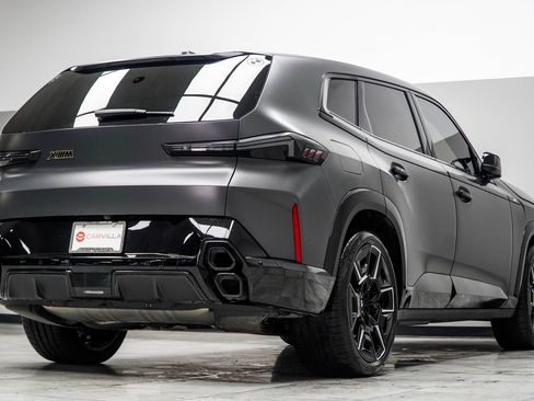 Used 2023 BMW XM image 16