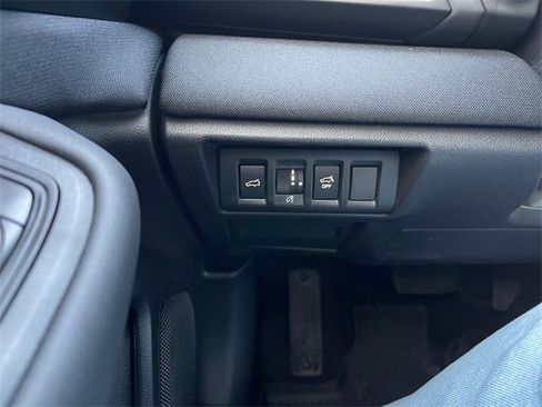 Certified 2025 Subaru Outback Premium image 22