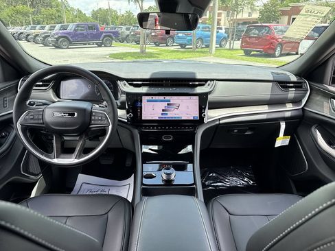 New 2026 Jeep Grand Cherokee L Limited AWD/4WD image 29