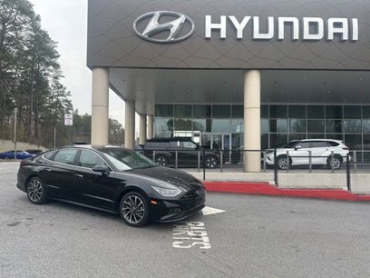 Used 2023 Hyundai Sonata Limited w/ Preferred Accessory Package