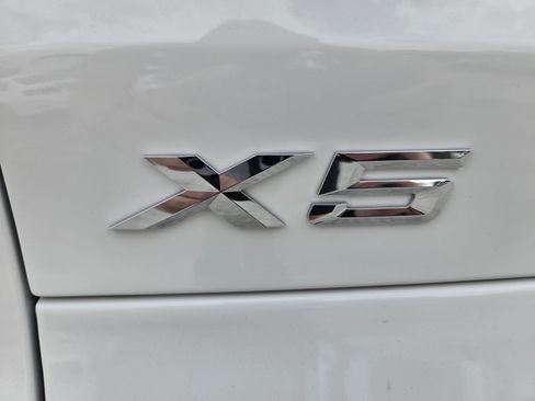 Used 2026 BMW X5 xDrive50e w/ M Sport Package AWD/4WD image 14