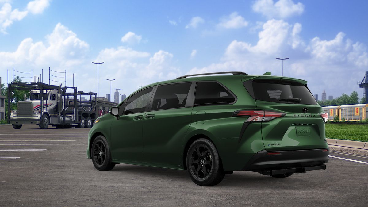 New 2026 Toyota Sienna XLE Woodland Edition AWD/4WD image 6