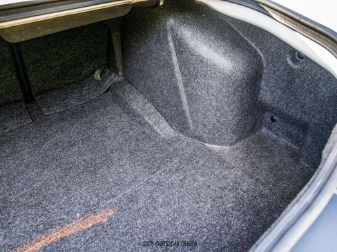 Used 2012 Dodge Challenger SRT8 w/ Premium Sound Group image 89