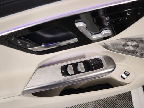 New 2025 Mercedes-Benz CLE 300 4MATIC Cabriolet image 28