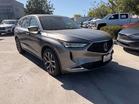 Used 2023 Acura MDX FWD w/ Technology Package image 7