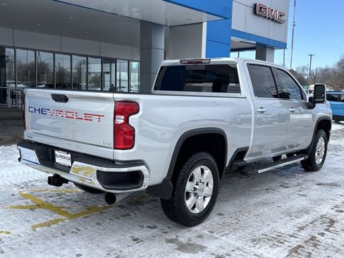 Used 2022 Chevrolet Silverado 2500 LTZ w/ LTZ Plus Package image 3