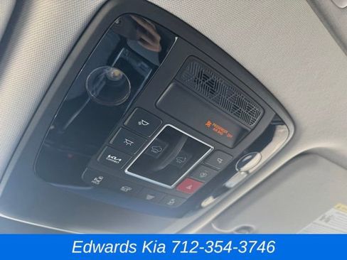 New 2026 Kia Carnival SX Prestige image 34