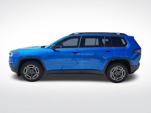 Used 2026 Jeep Cherokee Limited AWD/4WD image 9