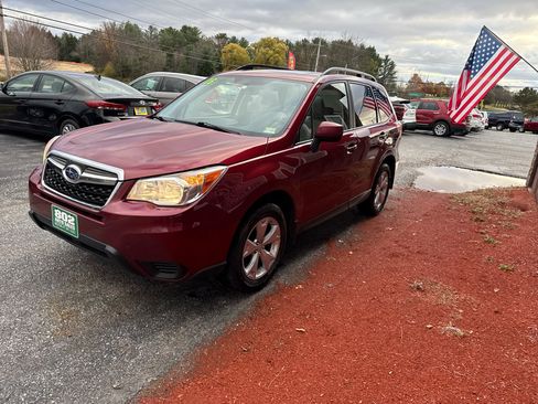 Used 2016 Subaru Forester 2.5i Premium w/ All-Weather Package image 4