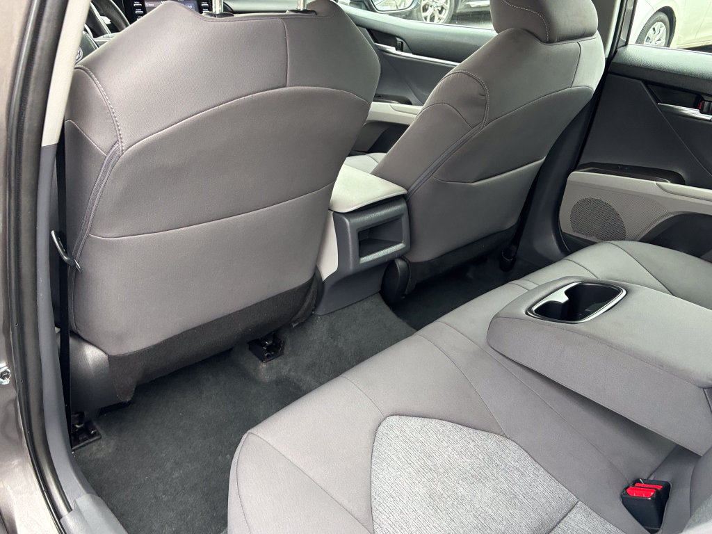 Used 2022 Toyota Camry LE FWD image 41