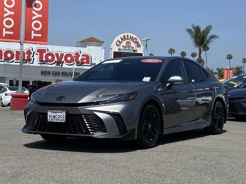 Certified 2025 Toyota Camry SE w/ Convenience Package FWD image 40