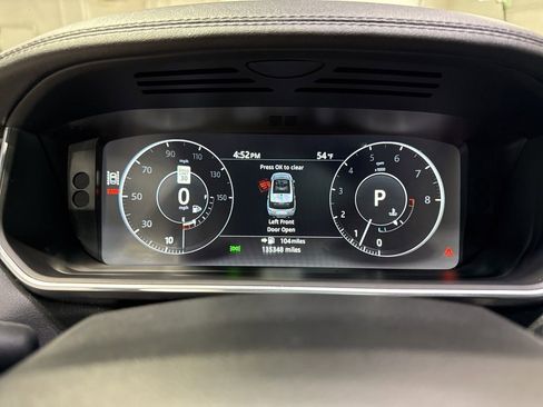 Used 2017 Land Rover Range Rover Sport HSE AWD/4WD image 15