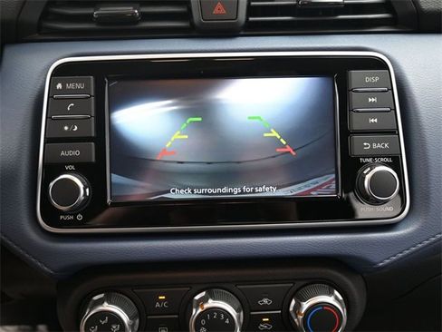 Used 2025 Nissan Versa SV w/ Trunk Package image 19